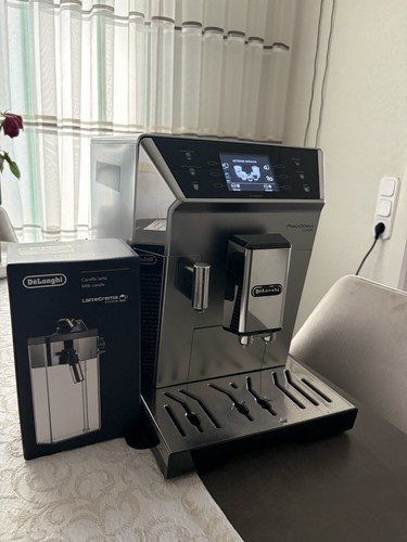 DeLonghi Primadonna CLASS ECAM 556.55MS WiFi Connect,