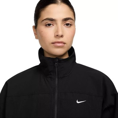 Nike Women's Size M Sportswear Everything Wovens Repel UV Protection Jacket