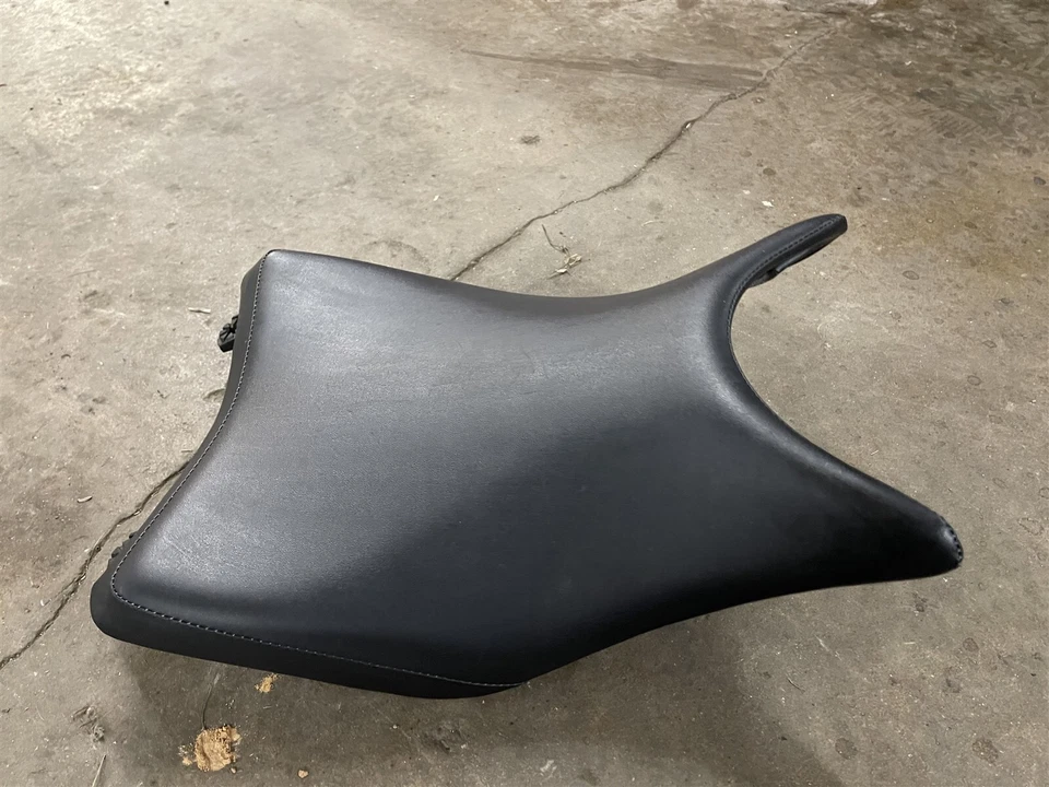 Asiento delantero del conductor Honda CBR250R CBR250 CBR 250 11 12 13 2011 2012 2013 OEM Foto 2 de 4