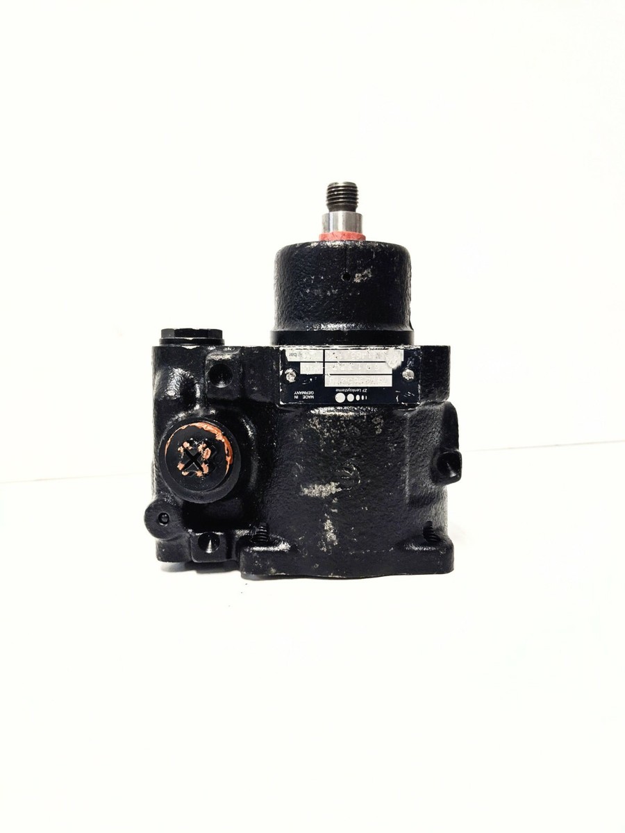 ZF LENKSYSTEME 7672955278, DAIMLER 001-466-11-01 HYDRAULIC PUMP  
