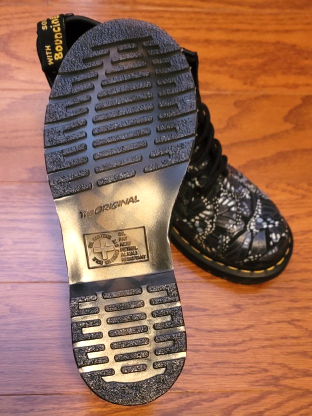 NEW Women's Doc Martens US 6 Butterfly Pattern Sinclair Designer Combat Boots thumbnail 4