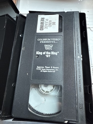 WWF /WWE König des Rings 1997 vhs - Bild 3 von 3