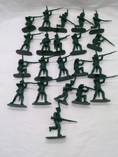 Lot Of 21 Napoleonic Russian Grenadiers Drk Green 1/32 Scale Armies In Plastic