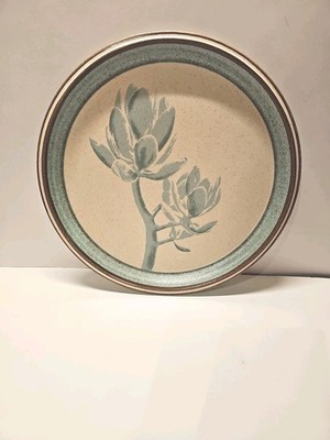 Harrison McIntosh For Mikasa Stone Valley II Cactus Flower Plate 10.75''