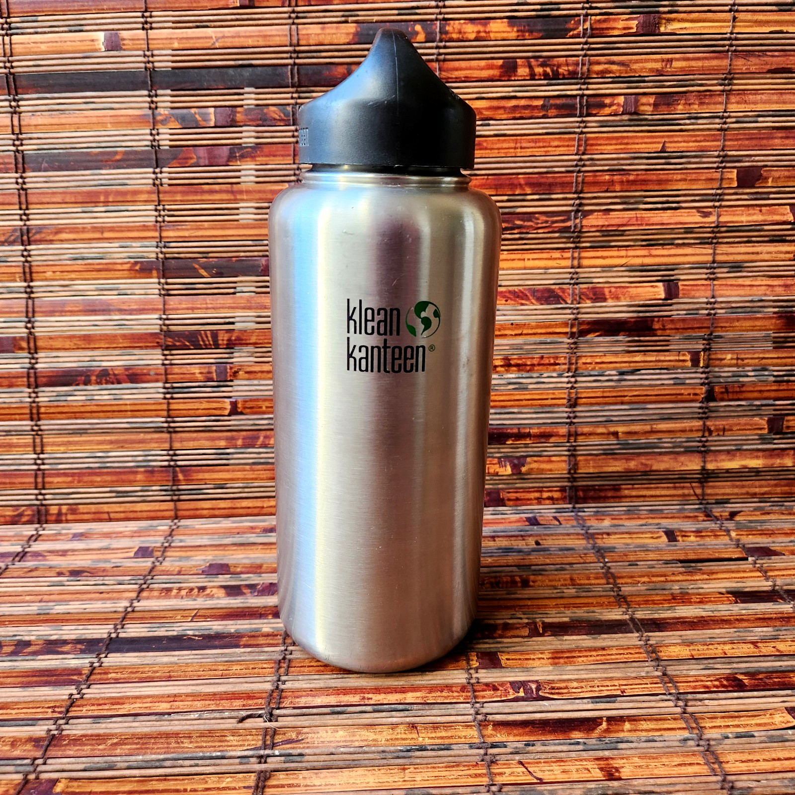 KLEAN KANTEEN 40 oz WIDE MOUTH CLASSIC WATER BOTTLE, CAP HAS STAINLESS LINER
