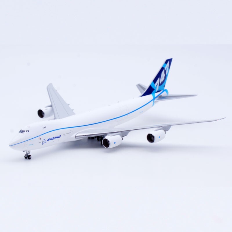 ドラゴン 1/400 ボーイング 747-8F ハウスカラー N747EX ドラゴン 1/400 ボーイング 747-8F ハウスカラー N747EX - メルカリ