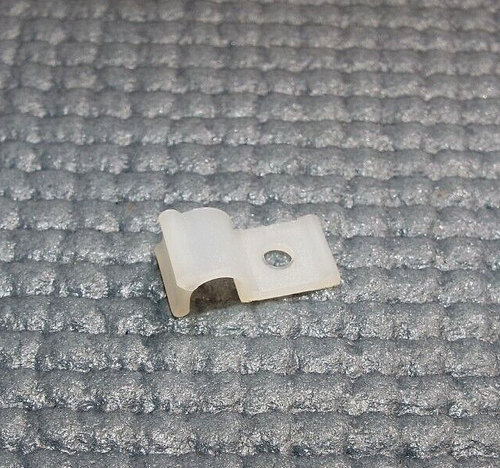 x100 PEQUEÑO MICRO 3/16" HURCS-3-01 MEDIA "U" CABLE ABRAZADERA NYLON CABLE P-CLIP NATURAL - Imagen 3 de 12