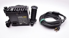 Lowel Omni Light with Scrim 12219