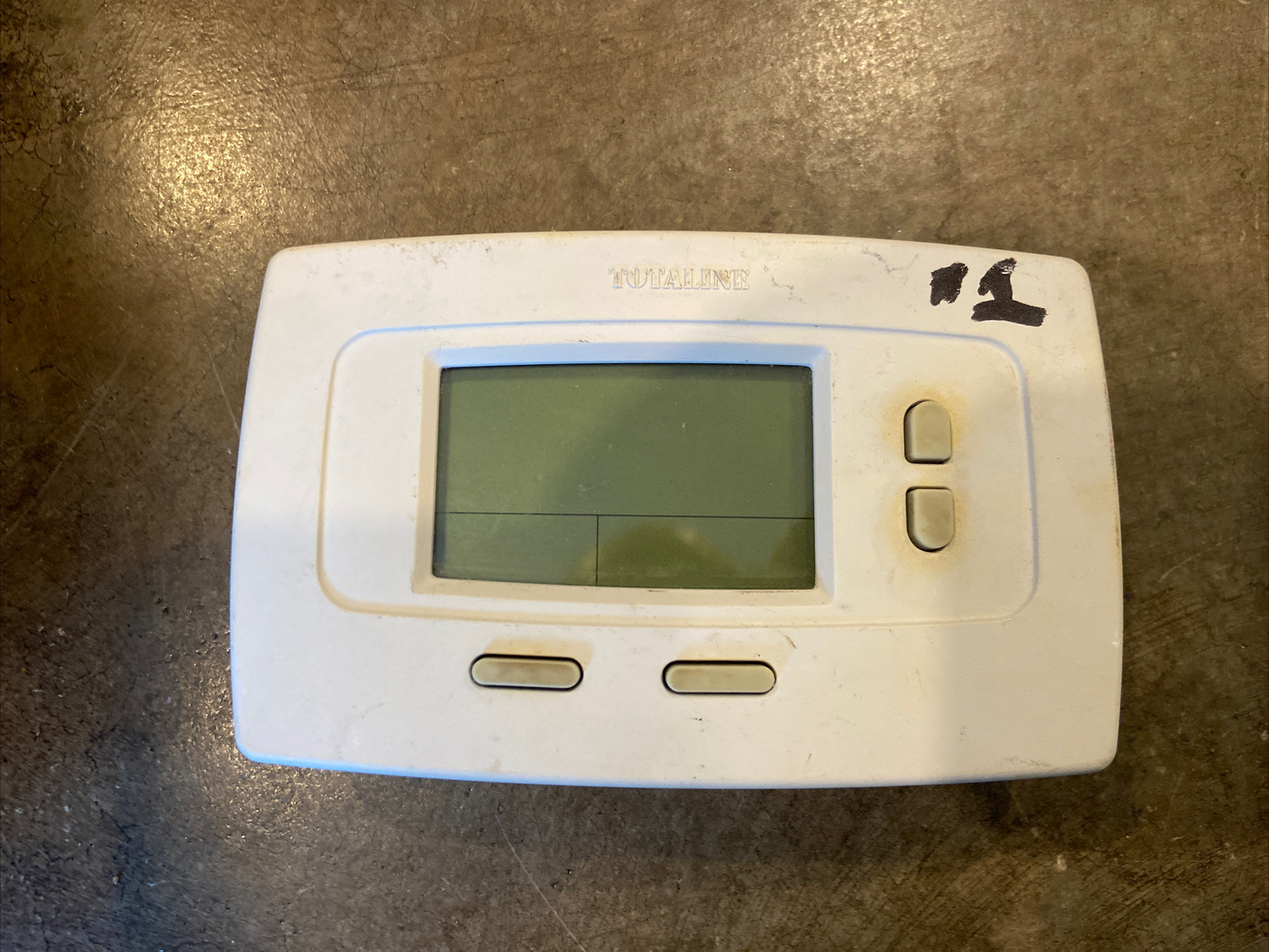 TOTALINE TH5220D1169 Smart NonProgrammable 2H/2C Thermostat eBay