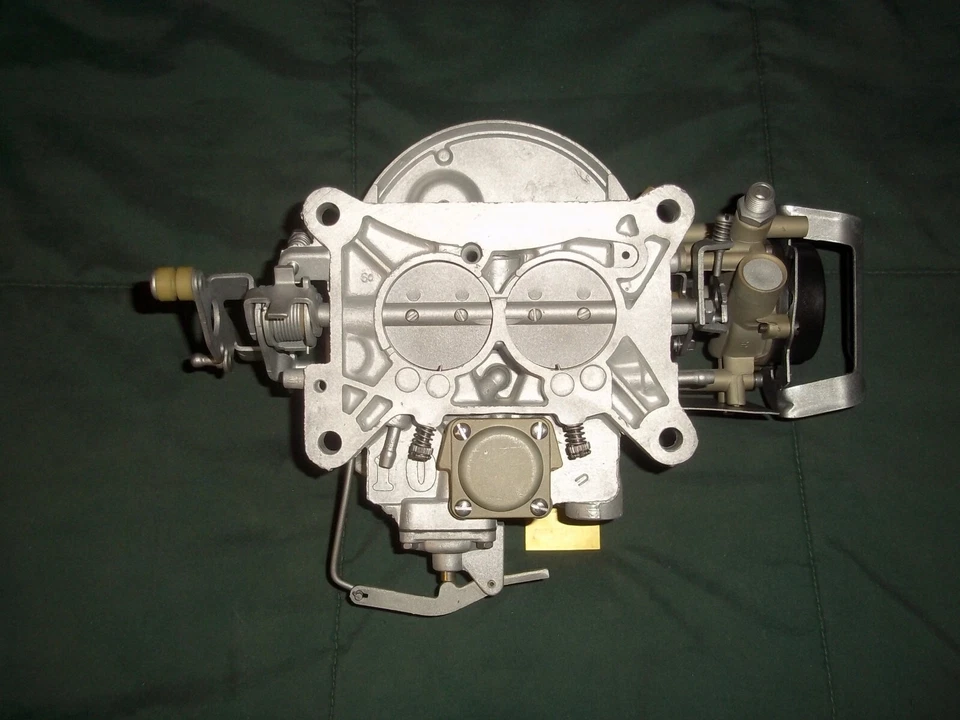 Camionetas Ford F-100 F-250 F-350 1975 360 390 Motorcraft 2150 1,21 D5TF-ASA Carb Foto 3 de 4
