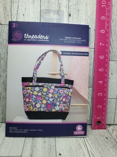 Crafters Companion Threaders Trendy Tote Bag Pattern, Instructions, & Tool New