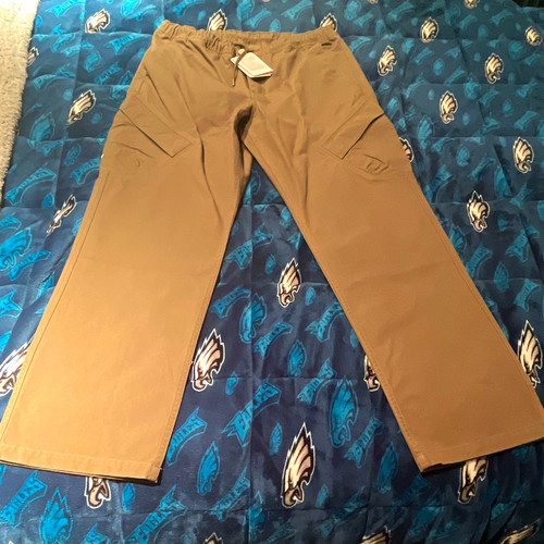 Jordan Beige Standard Fit Cargo Pants w/ Pockets Logo Solid Men's Size L