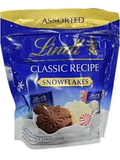 Lindt Classic Recipe Snowflakes 15.2 Ounce Milk Chocolate / Peppermint, 43 Pcs