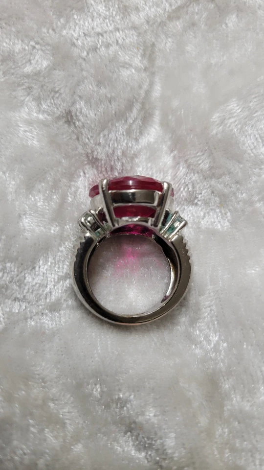 红宝石服装戒指 带立方锆石 尺寸 5 — 第 3/4 张图片