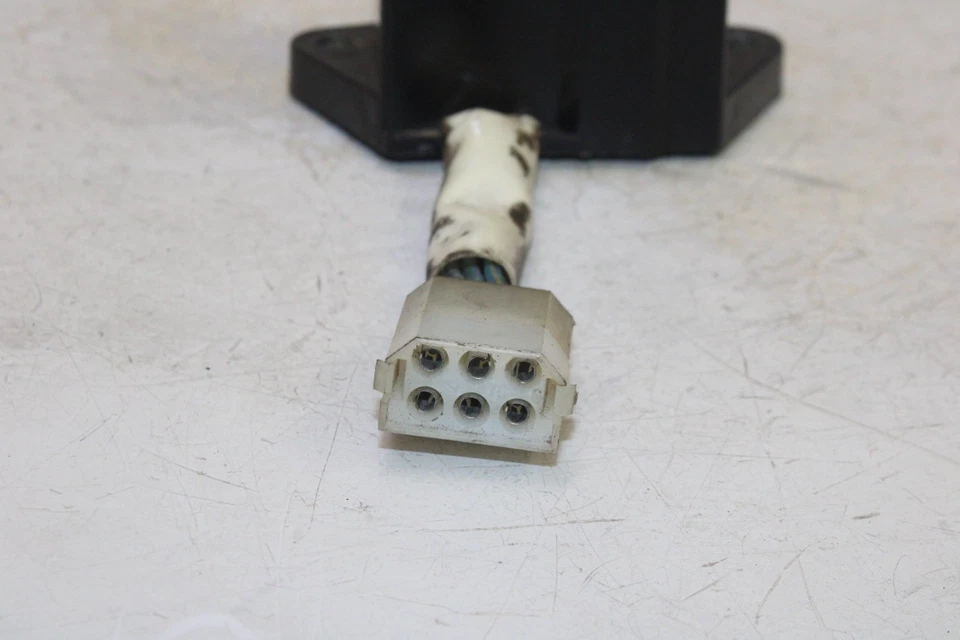 80-81 YAMAHA XS850 OEM INTERMITENTE INTERMITENTE RELÉ INTERRUPTOR INTERMITENTE Foto 3 de 4