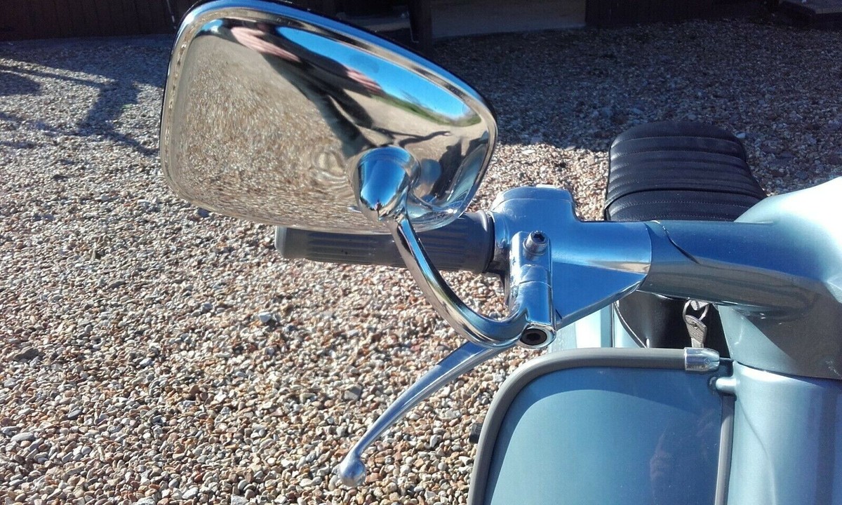 Lambretta Handlebar mirror Series 3/GP (1962-1991) 4.