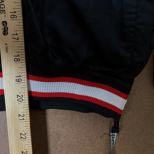 Vintage Blackhawks Windbreaker Youth Size Small Black Long Sleeve Boys Starter - Picture 8 of 13