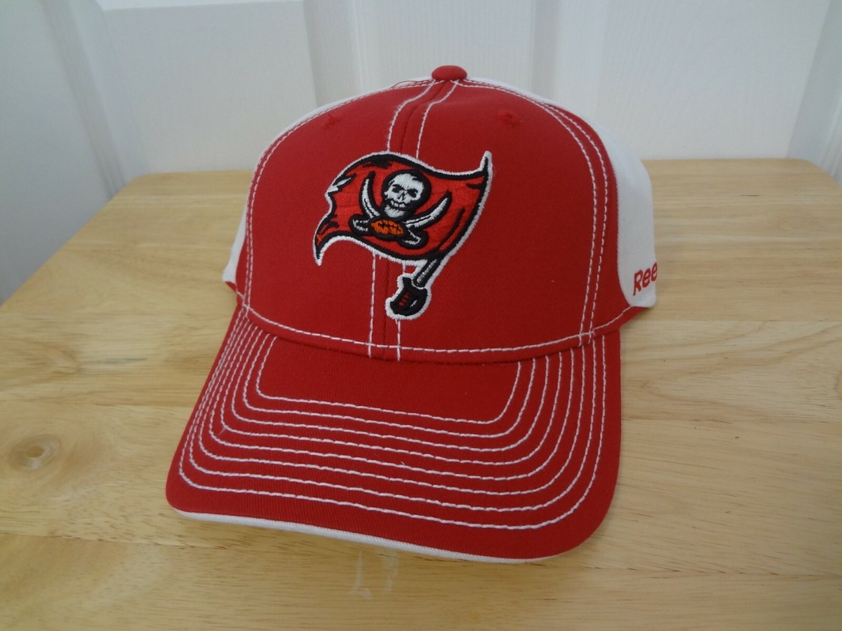 Vintage NFL Tampa Bay Buccaneers Strapback Cap Hat 90s Reebok On 