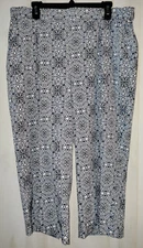 NEW WOMENS COUNTERPARTS DRESSY NOVELTY PRINT PULL ON CAPRI W/ POCKETS  SIZE XL