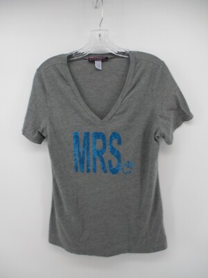Girl Extraordinaire Large Short Sleeve V Neck T-Shirt Glittery Mrs. Tee Bridal