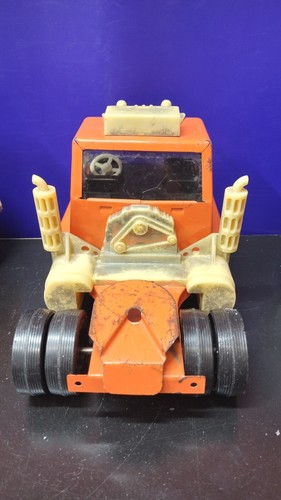 Vintage 1966 Structo Vista Dome Horse Van/ truck & Trailer Metal Toy RARE ORANGE - Picture 9 of 16