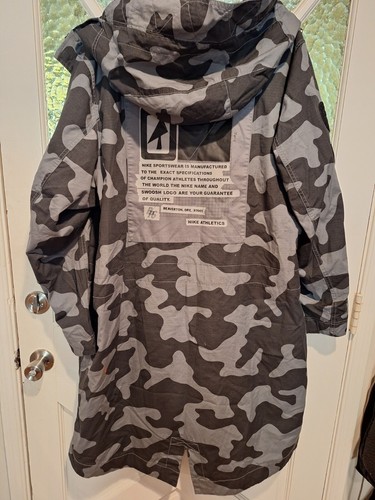 Nike Sportswear Parka Men Jacket Coat Smoke Grey Camo NSW Rain CK2536-084 Sz XL - Picture 7 of 8