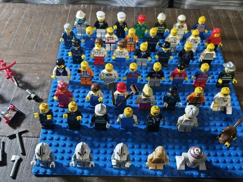 Lot Of 48 Lego Minifigures  And Accessories Includes Star Wars Minifigures
