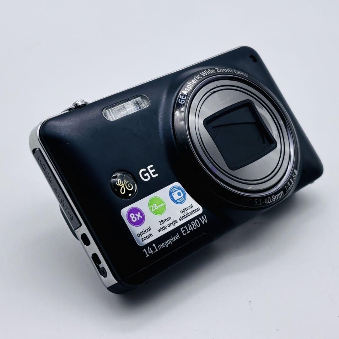 ジーイー GE デジタルカメラ E1480W 美品　動作品 極美品】GE デジカメ♬ E1480W 1410万画素 (シルバー) - メルカリ