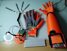 ANGEBOT !!!! Roboterarm mit Sender und Empfä...