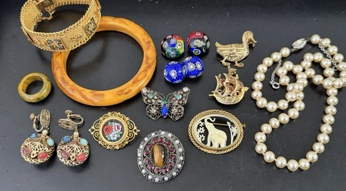 Eclectic Lot Antique & Vintage Jewelry Bakelite Damascene Czech Glass Art Glass