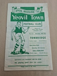 1950/51 Yeovil Town V Tonbridge Southern League 30th December 1950.