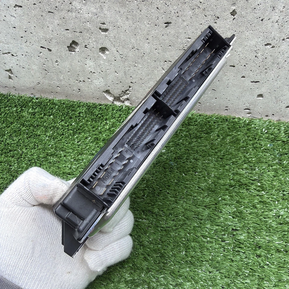 2011-2017 Mini Cooper R56 High Footwell Control Module OEM 6135 3450979-01 PL3 - Image 3 of 4