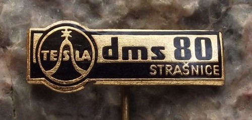 Tesla Strasnice DMS-80 Digital Signal Receiver Telephone Advertising Pin Badge - Picture 3 of 6