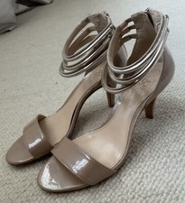 Vince Camuto Nude Beige Patent Leather Sandals Size 3/36