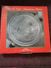 Vintage Christmas Tree Platter Saint Gobain Glass Duralex Noel Made In France 