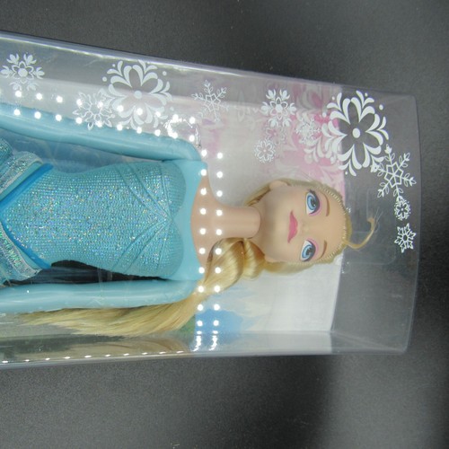 Mattel Disney Frozen Sparkle Princess Elsa Doll CFB73 /2014 - Picture 3 of 10