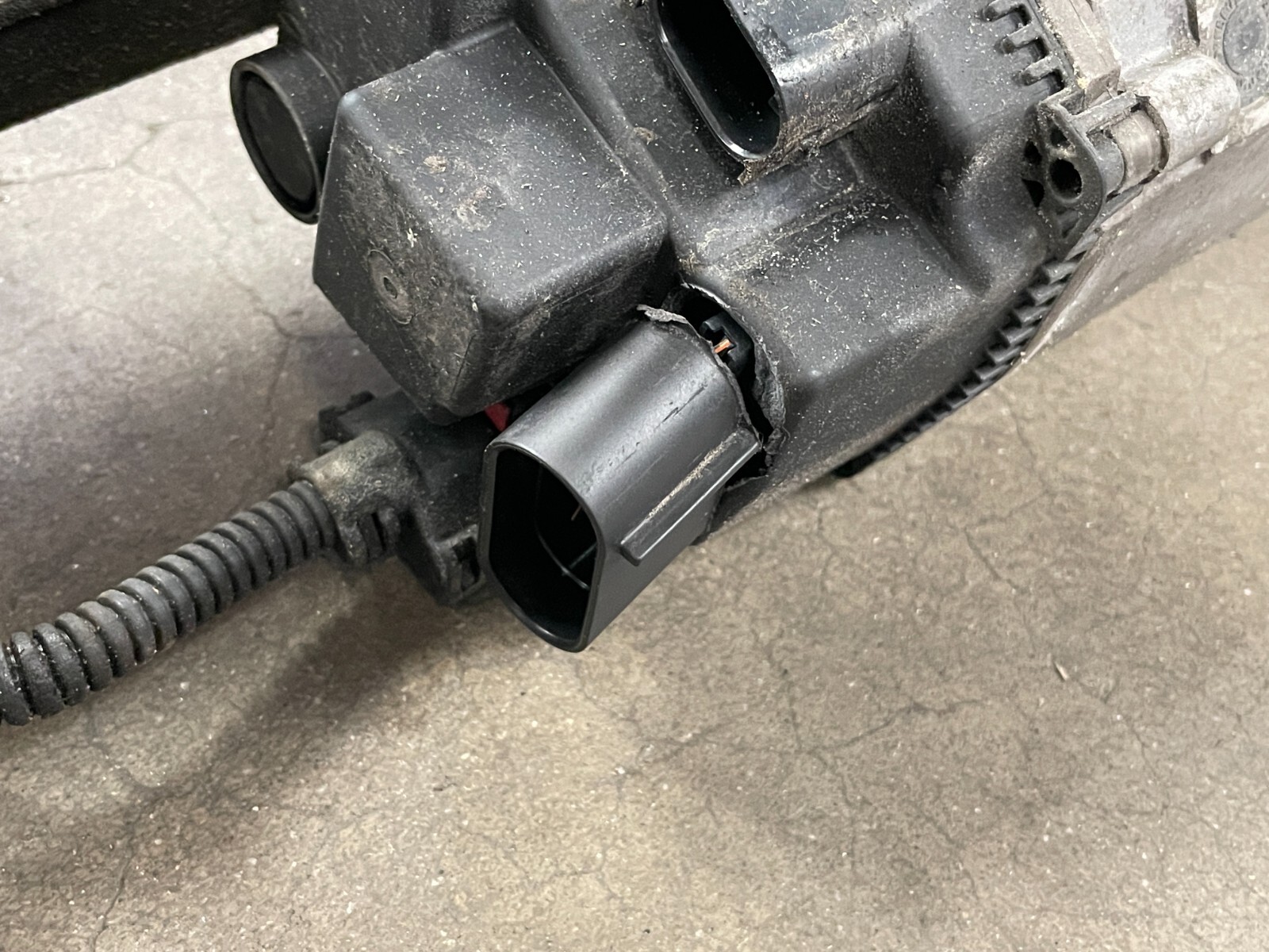 MERCEDES BENZ S Class OEM Power Steering Gear Rack W222 2224607300