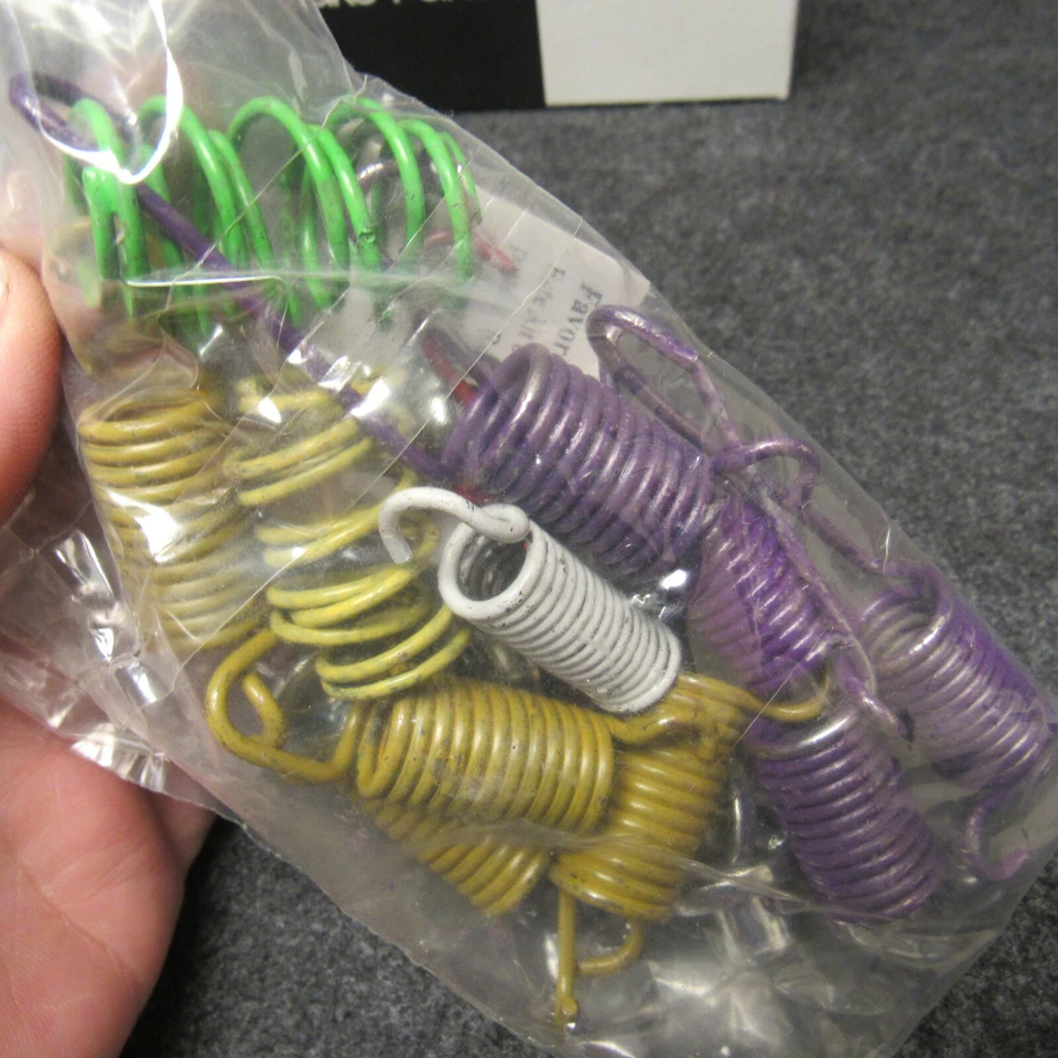 Oldsmobile 98 Carlson 1985-1986 kit de resorte de freno de tambor trasero H7283 nuevo en caja Foto 2 de 4