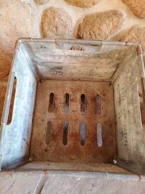 ビンテージ vintage l milk crate VINTAGE Milk Crate Steel Wire with Plastic Bottom | eBay