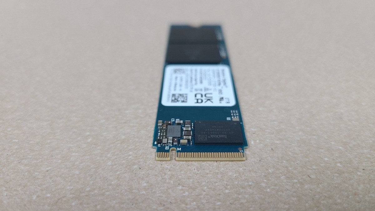 Western Digital D3E024 PoHS 2TB 2280 NVME M.2 SSD SDBPNPZ-2T00-XI