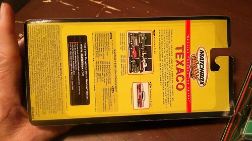 Matchbox Collectables Texaco 1981 Peterbilt Tanker y 1929 Modelo A Ford Van #UPCO - Imagen 6 de 12