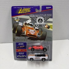 Johnny Lightning Indy 500 Collection 1969 Winner Mario Andretti & Camaro D14