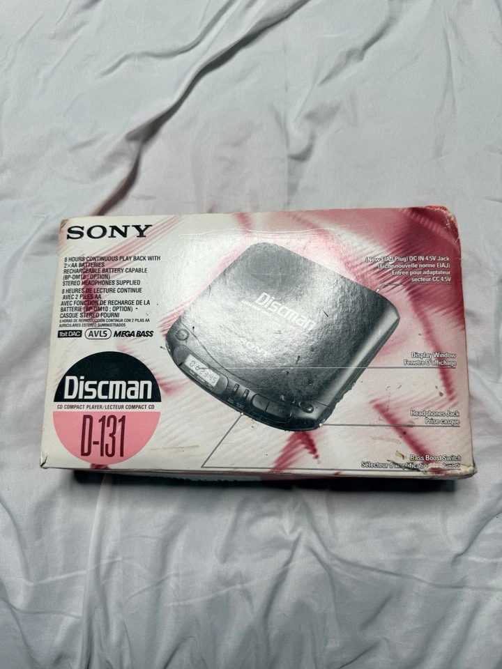 Reproductor de CD portátil Sony Discman D-131 en caja vintage años 90 probado completo nuevo en caja Foto 3 de 4