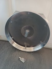 Tubz vending machine tower lid with working lock and key