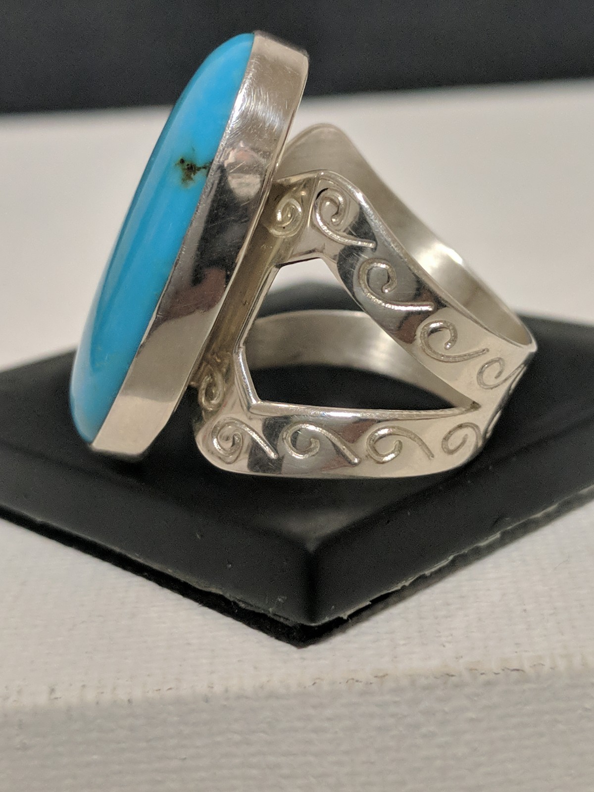 Sterling Silver Turquoise Statement Ring – Size 7… - image 4