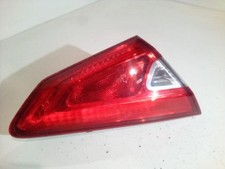 Feu arrière Nissan Pulsar
