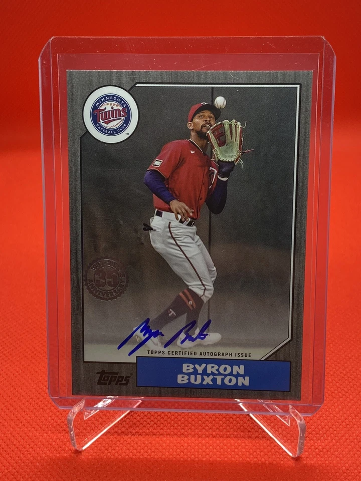 Byron Buxton 2022 Topps Series 2 1987 Black Parallel Auto 18/199 Minnesota Twins - Image 2 of 4