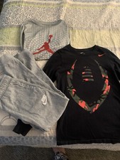 Nike lot Boys Youth Small