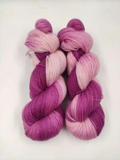 Handgefärbte Merino High Twist 100 g -  AMETHYST 187