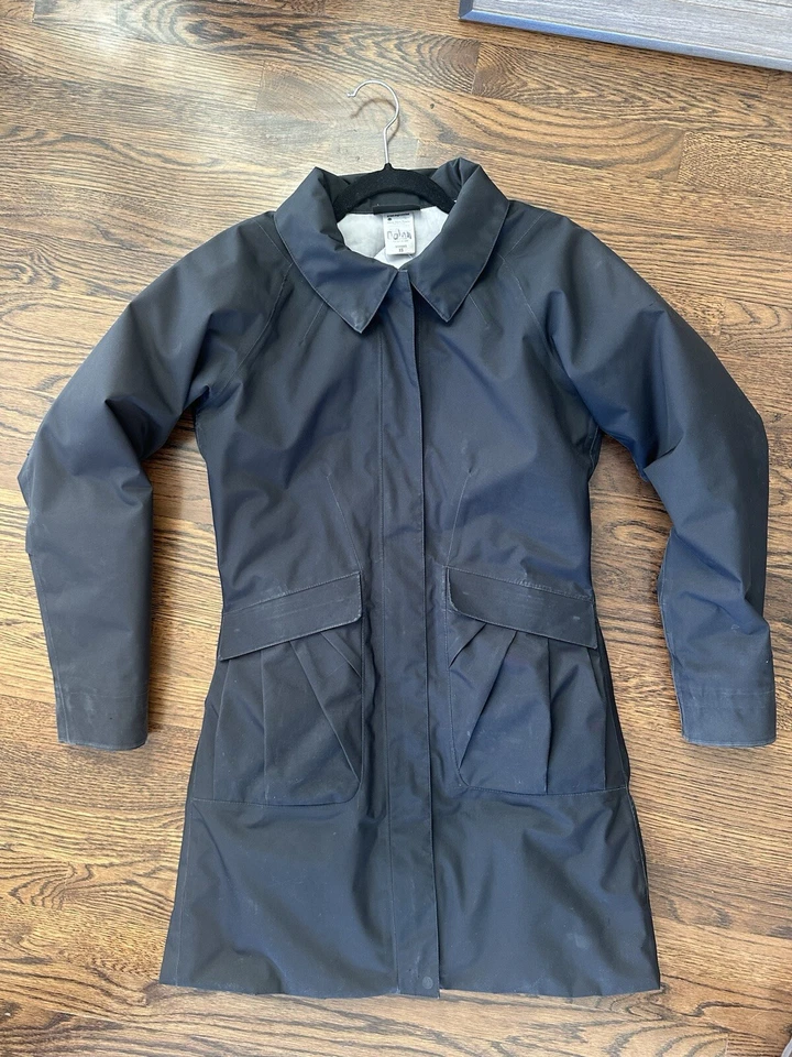 Capuz removível Patagonia W's Northwest Parka preto H2NO impermeável XS - Imagem 2 de 4